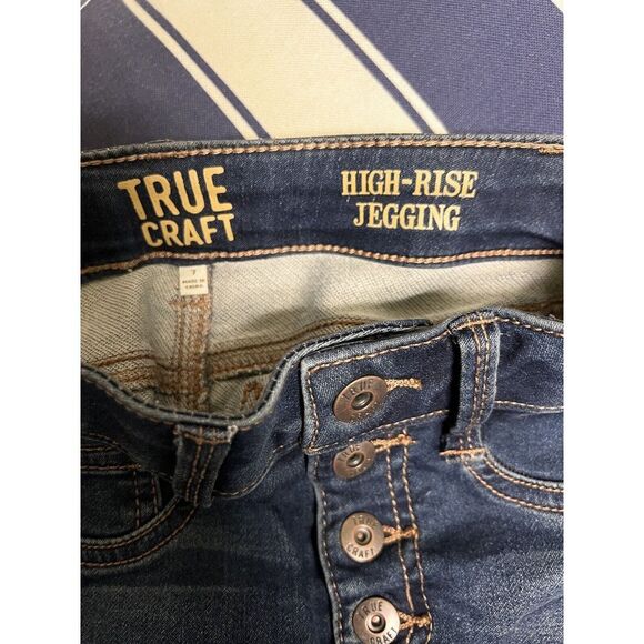 True Craft Girls Size 7 Jegging Distressed Jeans w/adj waist BFA-C - Picture 10 of 10